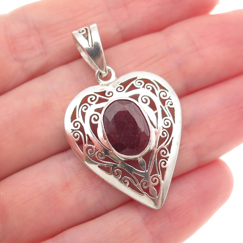 925 Sterling Silver Vintage Real Oval-Cut Ruby Ornate Heart Charm Pendant